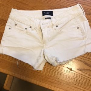 American Eagle Outfitters White Women Shorts